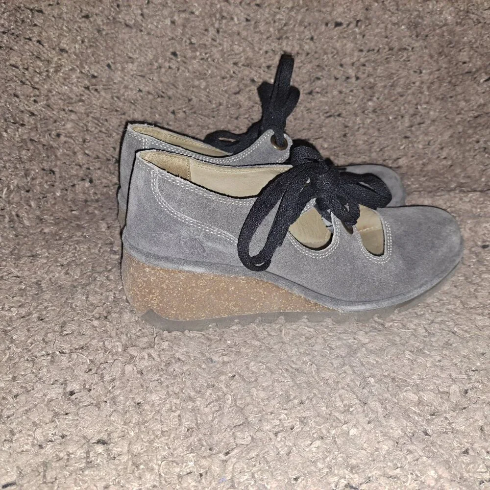 FLY LONDON-Nely-Gray Lace Up Suede Wedge Loafer-Sz 39/8.5-Near Mint